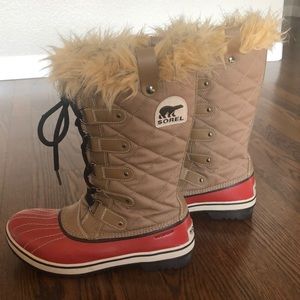 Sorel Watterproof Tall Snow Boots
